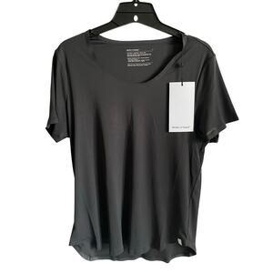 Ministry of Supply Women's Luxe Touch Tee - Black (WE2)  Size Small